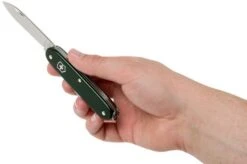 Victorinox Pioneer Alox Green 0.8201.24R4.KTE1 Knivesandtools Edition, Swiss Pocket Knife -Morakniv Knives Sale VT0 8201 24R4 KTE1 06 victorinox