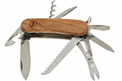 Victorinox EvoWood 17